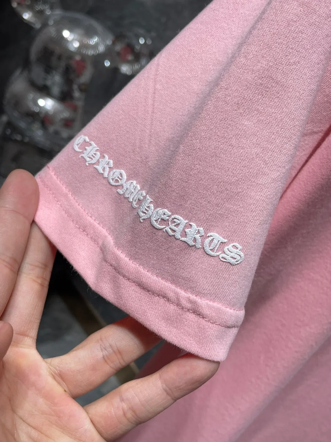 P140 ✨New arrival✨ Chrome Hearts 25ss High gram weight environmentally friendly high-quality top fabric 260g~270g Chrome classic phantom cross group red horse short sleeves Imported environmentally friendly glue printing and dyeing Counter synchronization 1:1 replica version 🌈Recommended colors: black white pink 🌈 Size: S, M, L, XL